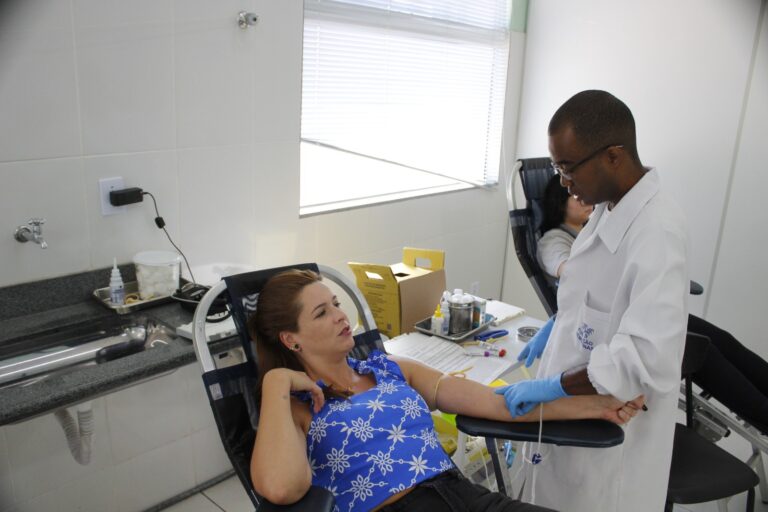 Deputado Lucas Lasmar promove campanha de doação de sangue em Oliveira