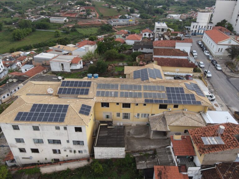 Deputado Lucas Lasmar participa do lançamento das obras do novo Pronto Atendimento de Carmópolis